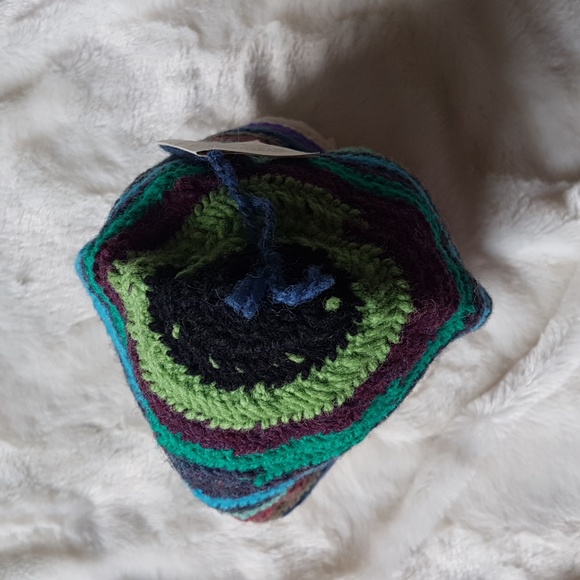 Nalbinding multi-coloured hat / toque | Viking Style | NWT - Picture 9 of 17